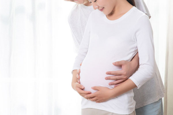 怀孕两个月二十天肚子里宝宝的头围多少